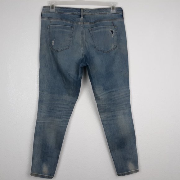 Mossimo Women's Skinny Jeans Size 10/30 Mid Rise Power Stretch Distressed Denim - Picture 4 of 10